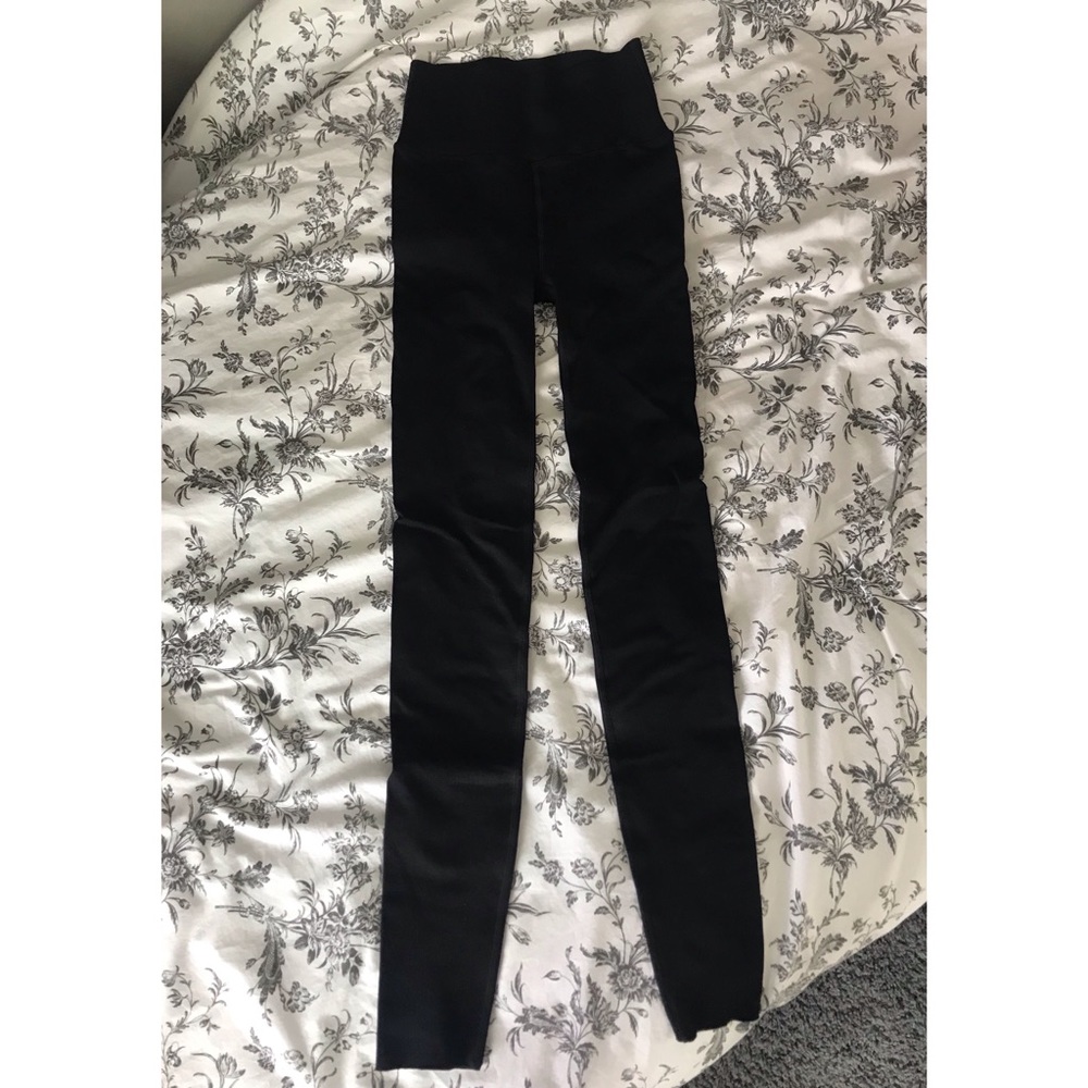 High-Waisted Sculpknit Legging